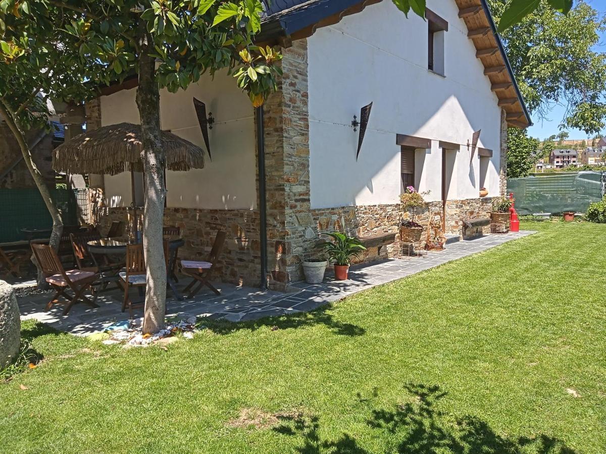 Albergue La Medina De Camponaraya Luaran gambar