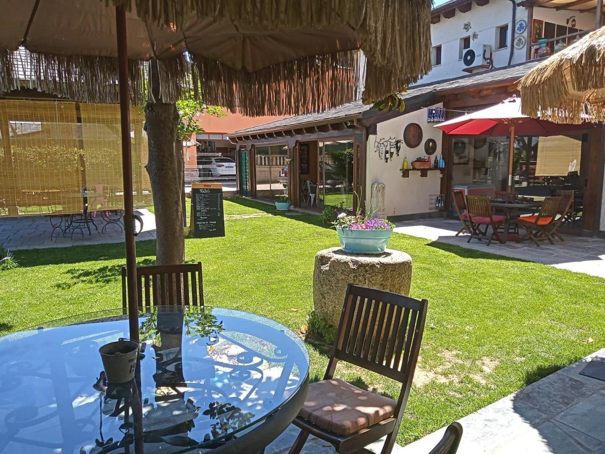 Albergue La Medina De Camponaraya Luaran gambar