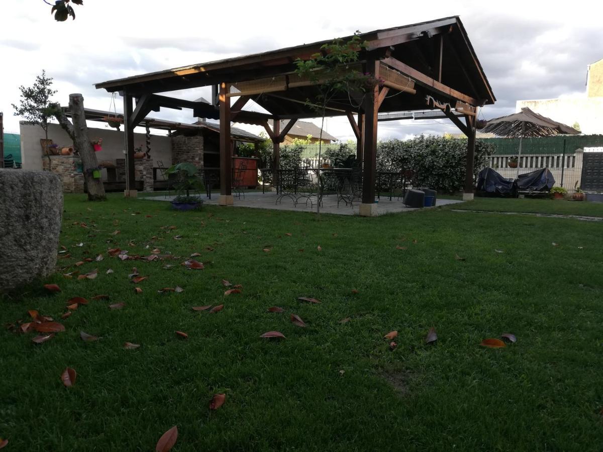 Albergue La Medina De Camponaraya Luaran gambar